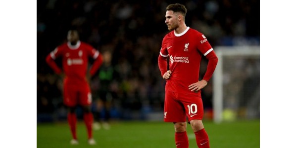 Liverpool hävisi Evertonille ensimmäisen kerran kolmeen vuoteen